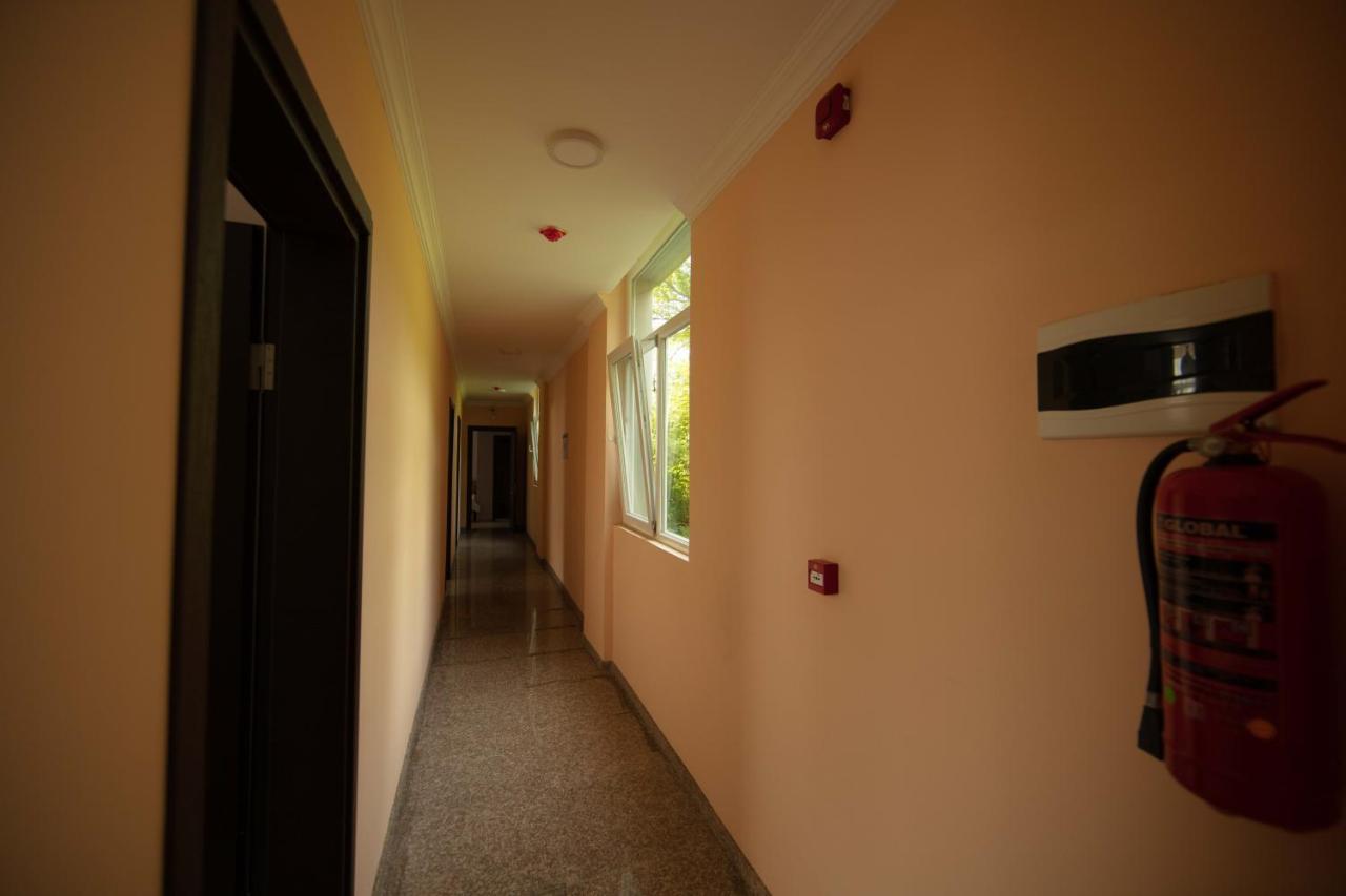 Tamari Hotel Kvariati Bagian luar foto